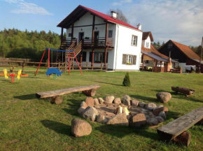 Kleine gemütliche Wohnung mit überdachter Terrasse